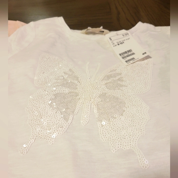 H&M Girls sequin tshirt, size 8-10y - Picture 3 of 3